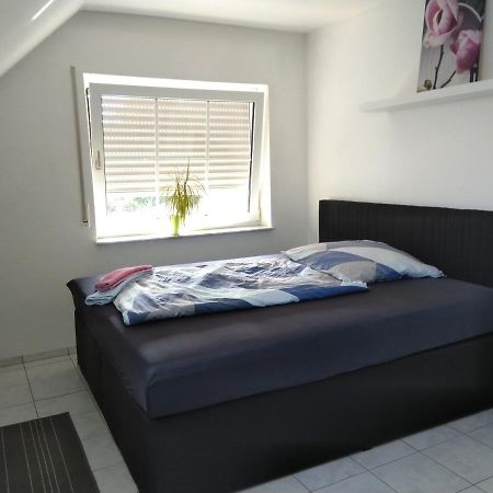 White House 'Privatzimmer' Mannheim Extérieur photo