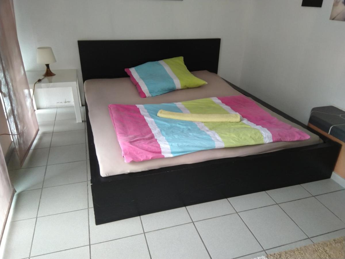 White House 'Privatzimmer' Mannheim Extérieur photo