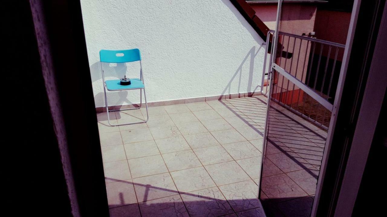 White House 'Privatzimmer' Mannheim Extérieur photo