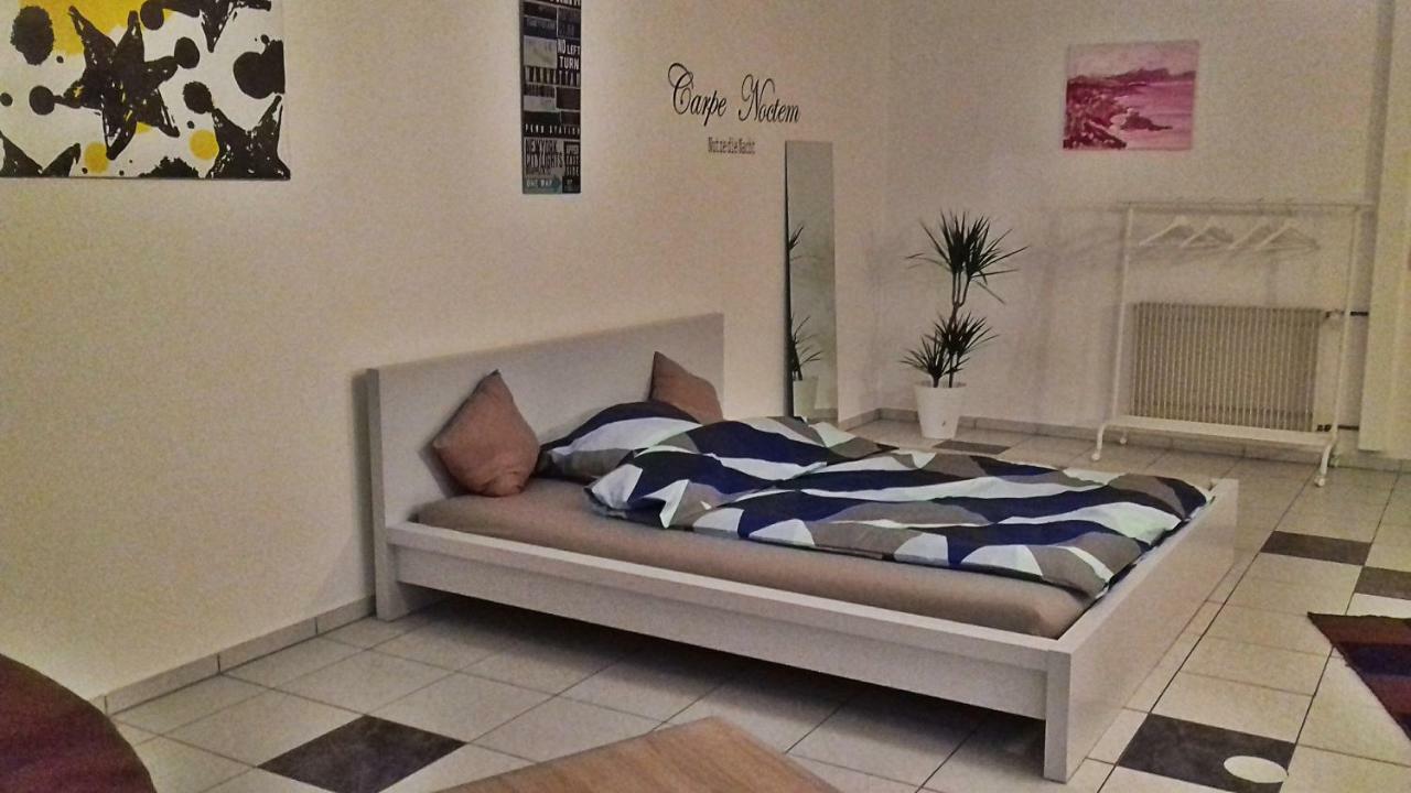 White House 'Privatzimmer' Mannheim Extérieur photo