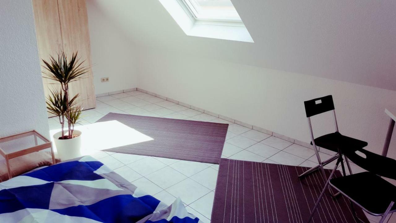 White House 'Privatzimmer' Mannheim Extérieur photo