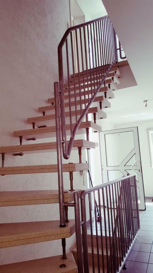 White House 'Privatzimmer' Mannheim Extérieur photo